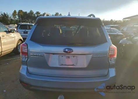 2018 Subaru Forester 2.5I Premium z USA, uszkodzony, nr VIN JF2SJAEC4JG470640